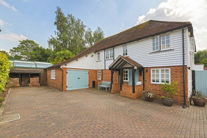 4 Bedroom Detached House For Sale In Laddingford, ME18