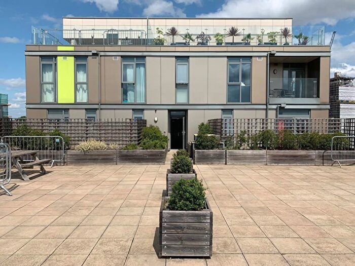 2 Bedroom Flat To Rent In Elizabeth House, High Road, Wembley, HA9