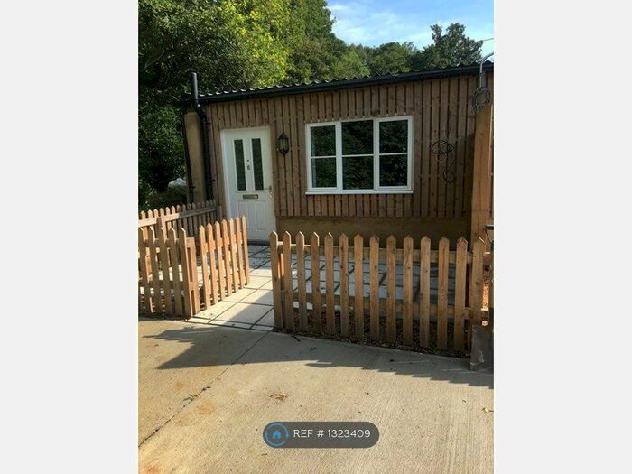 1 Bedroom Terraced House To Rent In Millside Cottages, Kent ME17