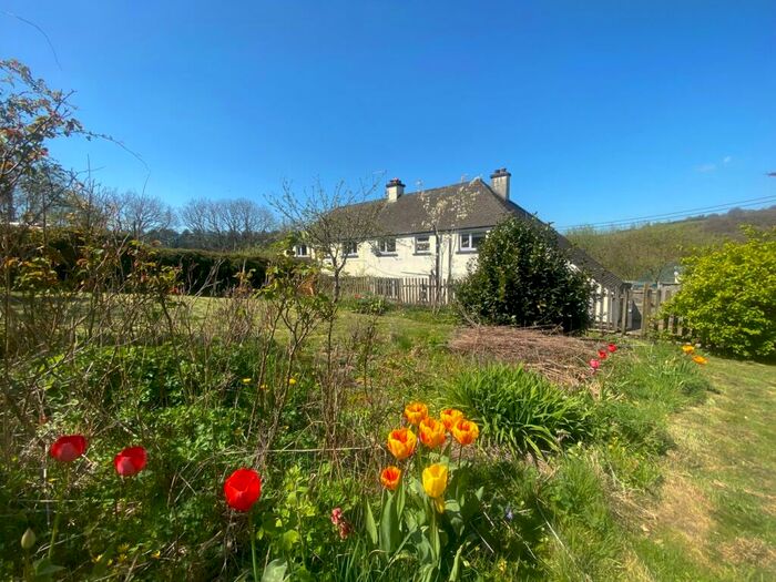 3 Bedroom Semi-Detached House For Sale In Bratton Fleming, Barnstaple, EX31