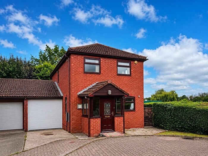 4 Bedroom Detached House For Sale In Elmside, Norton, Gloucester, GL2
