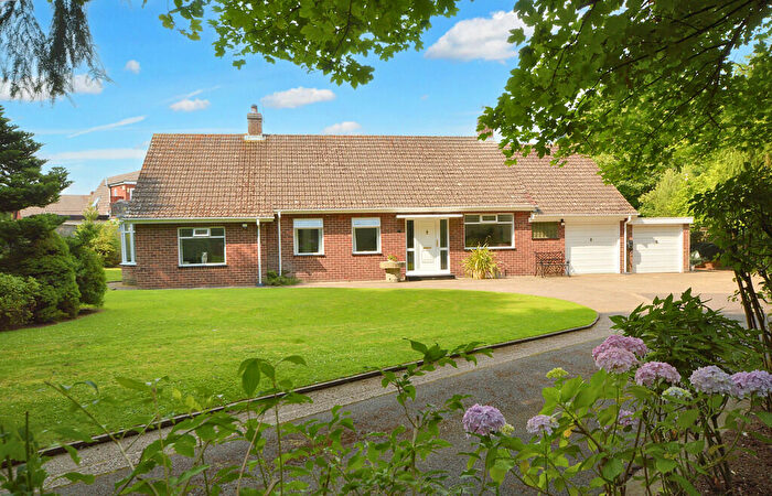 3 Bedroom Detached Bungalow For Sale In Little Cawthorpe, Louth, LN11