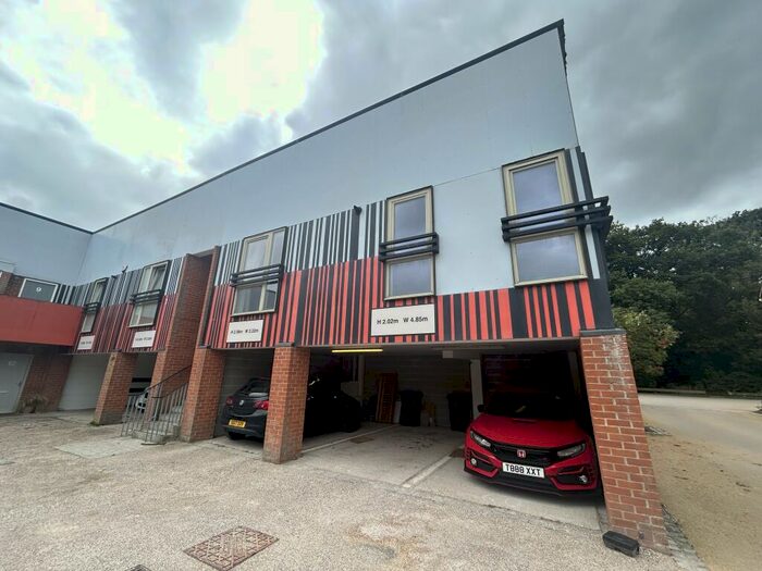 1 Bedroom Flat To Rent In Alexandra Road, Newhall, Harlow, CM17