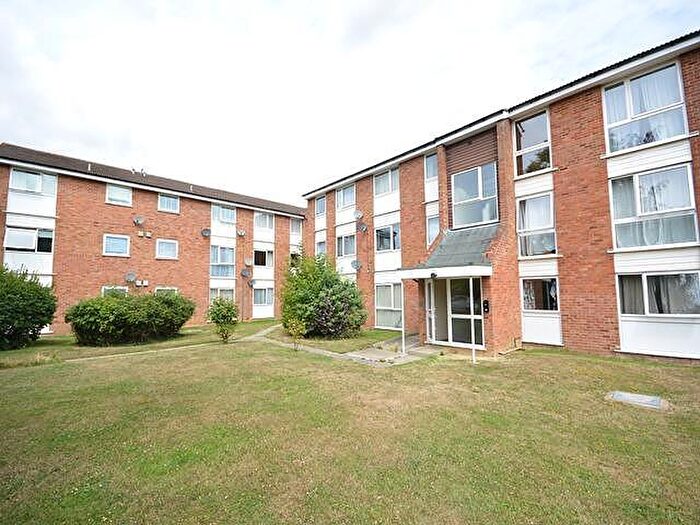 2 Bedroom Apartment To Rent In Cornflower Drive, CM1