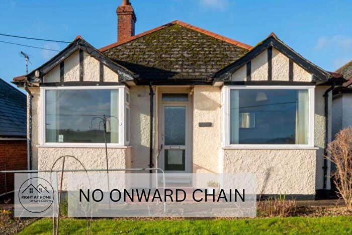 3 Bedroom Bungalow For Sale In Hele Road, Bradninch, Exeter, EX5