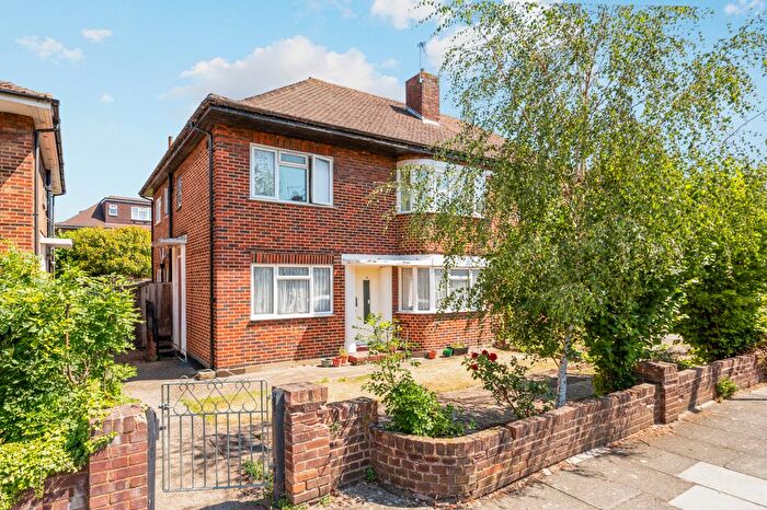 2 Bedroom Flat For Sale In Parkfields Avenue, West Wimbledon, SW20