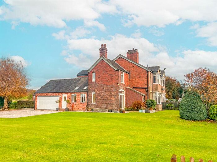 4 Bedroom Semi-Detached House To Rent In Basford Green, Staffordshire, ST13