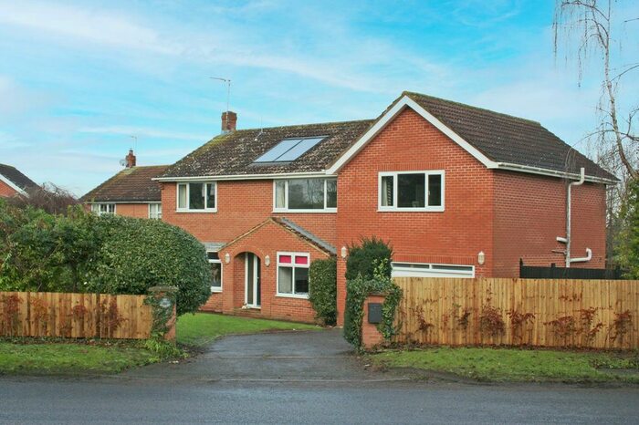 5 Bedroom Detached House For Sale In Main Street, Little Ouseburn, YO26