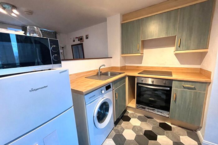 1 Bedroom Apartment To Rent In Jim Driscoll Way, Cardiff, CF11