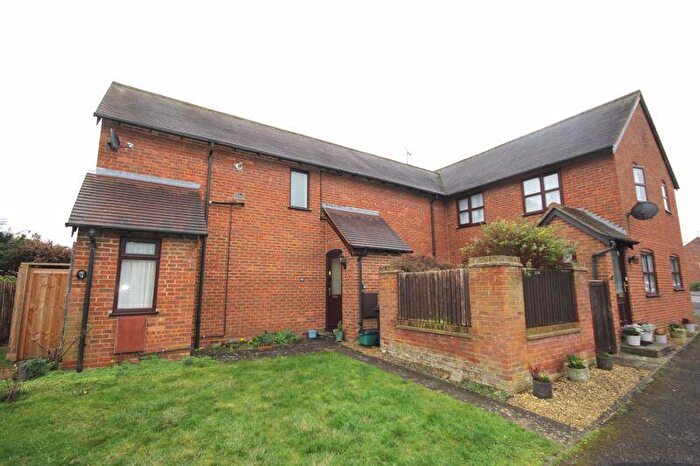 1 Bedroom Terraced House To Rent In Princes Risborough, HP27