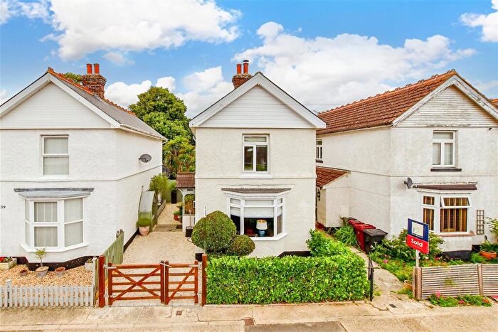 3 Bedroom Detached House For Sale In Williams Road, Bosham, Chichester, West Sussex, PO18