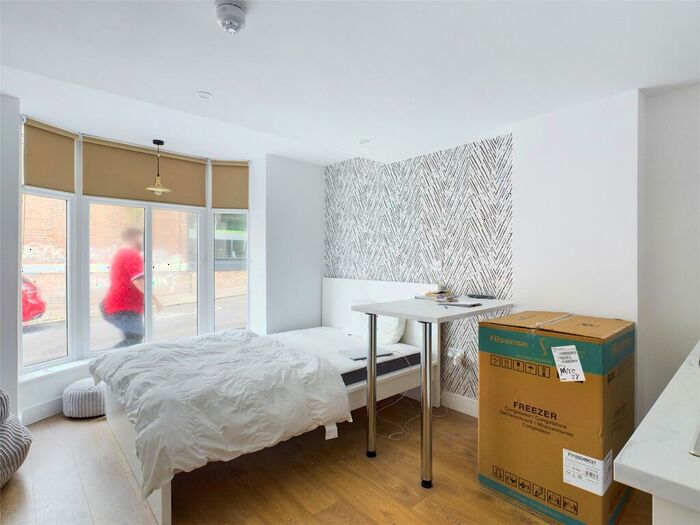 Property To Rent In Castle Street, Brighton, BN1