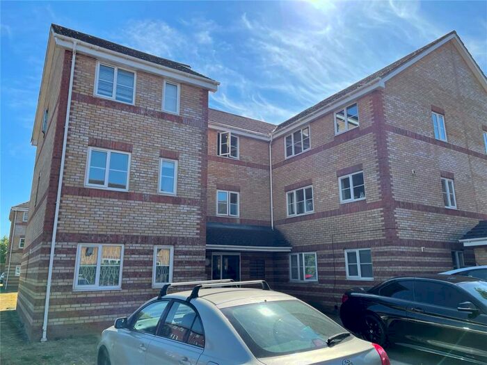1 Bedroom Apartment To Rent In Windmill Drive, London, NW2