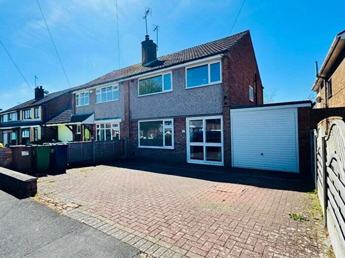 3 Bedroom House To Rent In Bideford Avenue, Baswich, Stafford, ST17