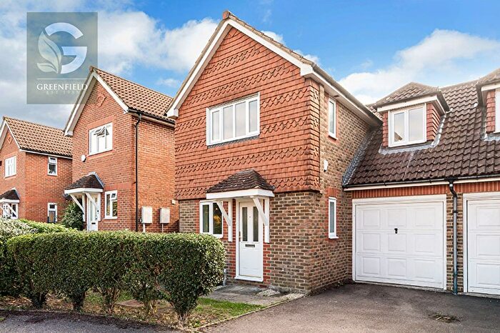 3 Bedroom Semi Detached House For Sale In Primrose Walk, Ewell Village, Epsom, Surrey, KT17