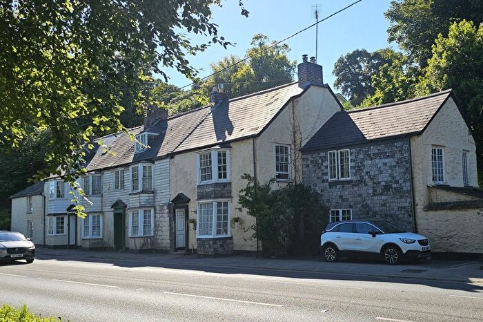 4 Bedroom Property For Sale In Perranarworthal, Truro, Generous Accommodation, TR3
