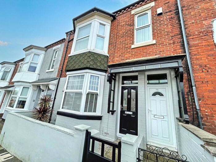 2 Bedroom Flat For Sale In Ravensworth Terrace, South Shields, NE33