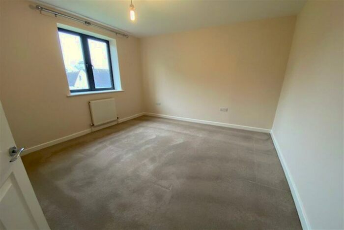 2 Bedroom Apartment To Rent In Hatch Warren, Basingstoke, RG22