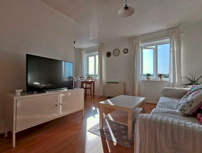 2 Bedroom Apartment To Rent In Angora Drive, Trinity Riverside, M3