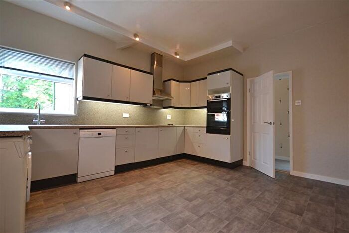 2 Bedroom Flat To Rent In Chapel Lane, Wilmslow, SK9