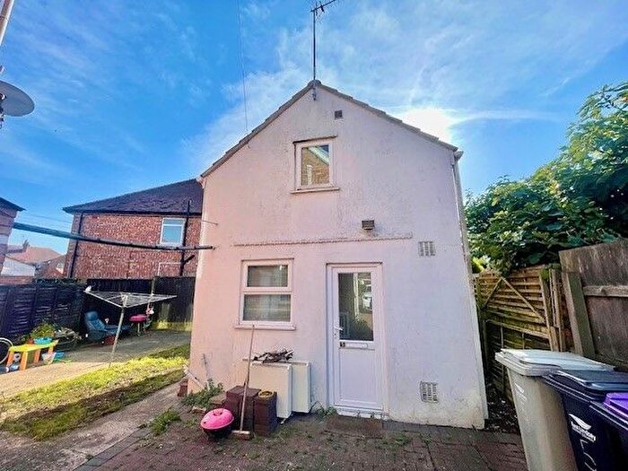1 Bedroom Mews To Rent In Lawn Avenue, Skegness, PE25