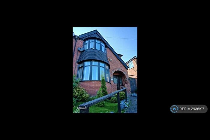 3 Bedroom Semi-Detached House To Rent In Rochdale Road, Manchester, M9
