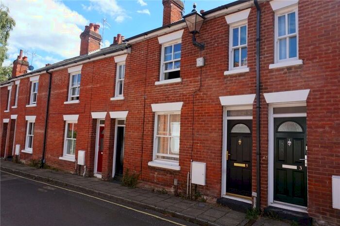 2 Bedroom Terraced House To Rent In Portersbridge Street, Romsey, Hampshire, SO51