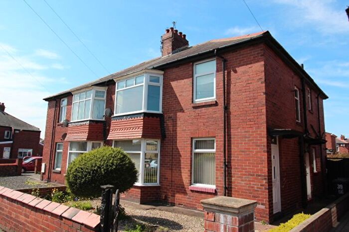 2 Bedroom Flat To Rent In Lynn Road, Wallsend, NE28