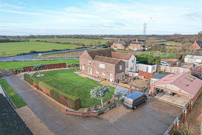 4 Bedroom Semi-detached House For Sale In The Shade, Soham, Ely, CB7