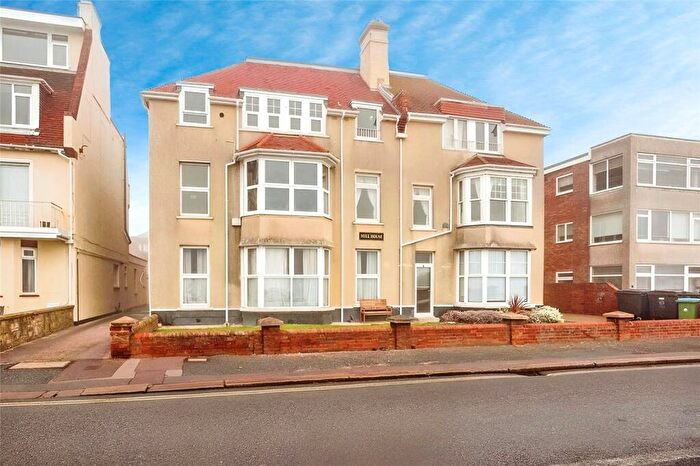 1 Bedroom Flat For Sale In Marine Drive West, Bognor Regis, West Sussex, PO21
