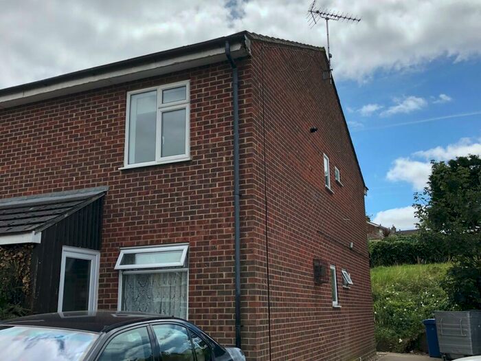 1 Bedroom Apartment To Rent In The Cedars, Broom Road, Sittingbourne, ME10