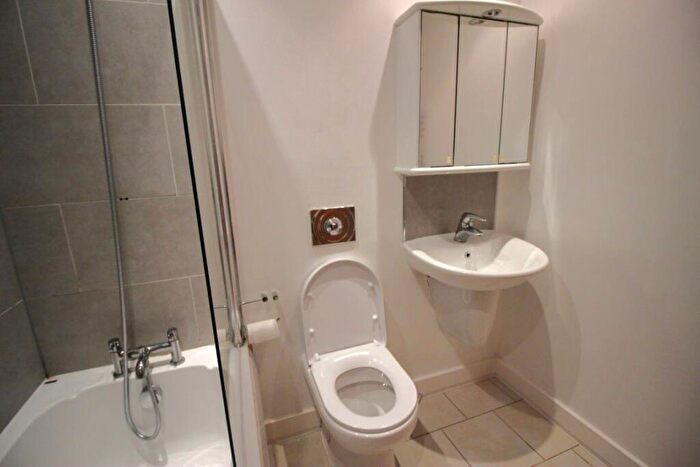 2 Bedroom Apartment To Rent In Thornlea Court, SR2
