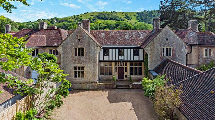 4 Bedroom House For Sale In Greyfriars Lane, Storrington, Pulborough, West Sussex, RH20