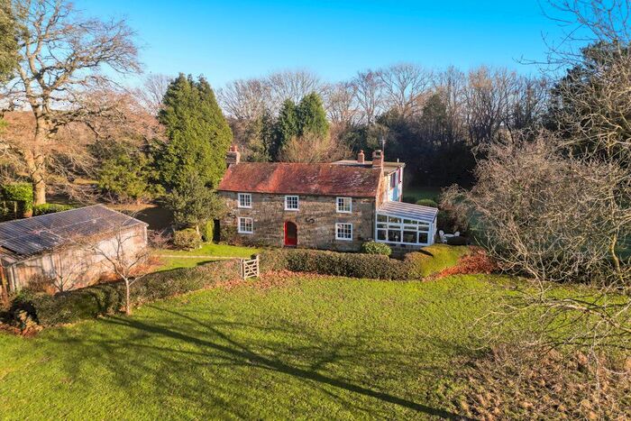 4 Bedroom Detached House For Sale In Tanyard Lane, Haywards Heath, RH17