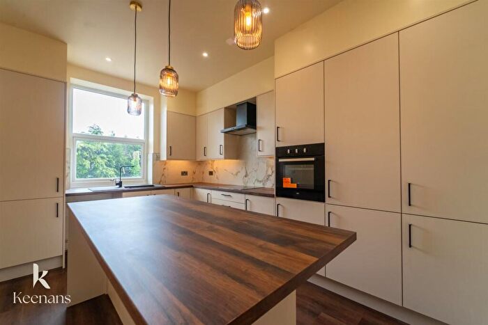 2 Bedroom Terraced House For Sale In Burnley Road, Briercliffe, Burnley, BB10
