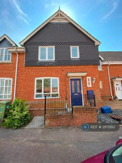 3 Bedroom Terraced House To Rent In Oriel Close, Wolverton, Milton Keynes, MK12