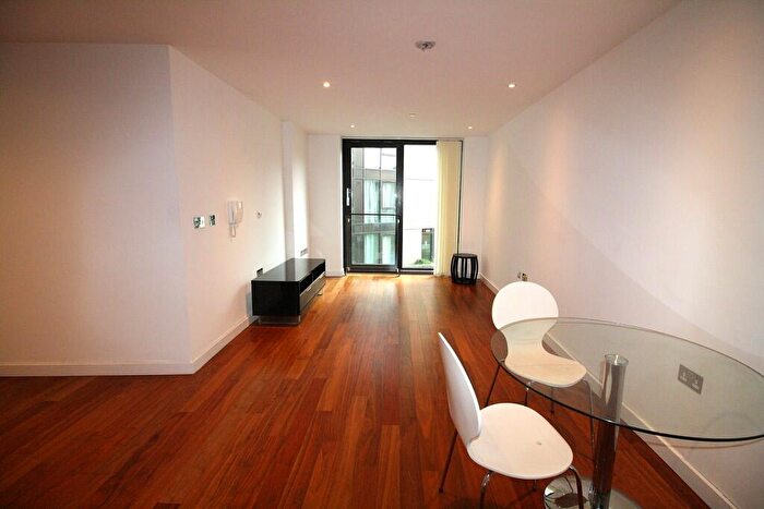 2 Bedroom Apartment To Rent In City Lofts St. Pauls, St. Pauls Square, Sheffield, S1