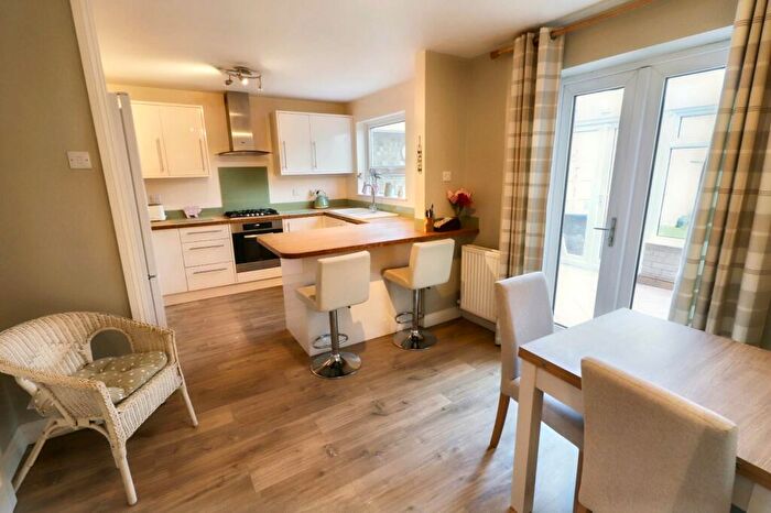 3 Bedroom Terraced House For Sale In Bude Crescent, Stevenage, Hertfordshire, SG1