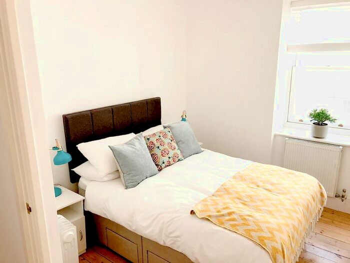 2 Bedroom Flat To Rent In Betterton Street, Covent Garden H, WC2