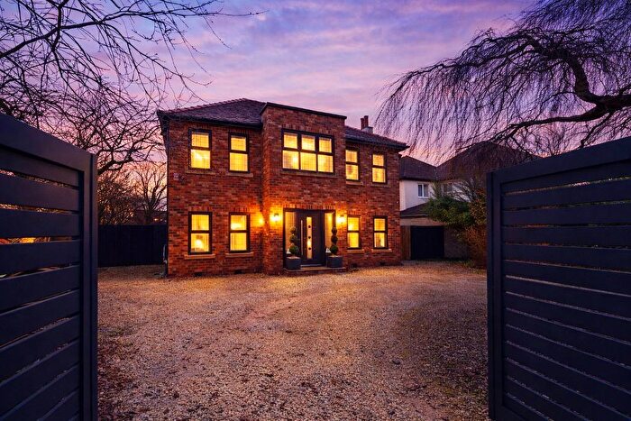 5 Bedroom Detached House For Sale In Breeze Road, Birkdale, Southport, Merseyside, PR8