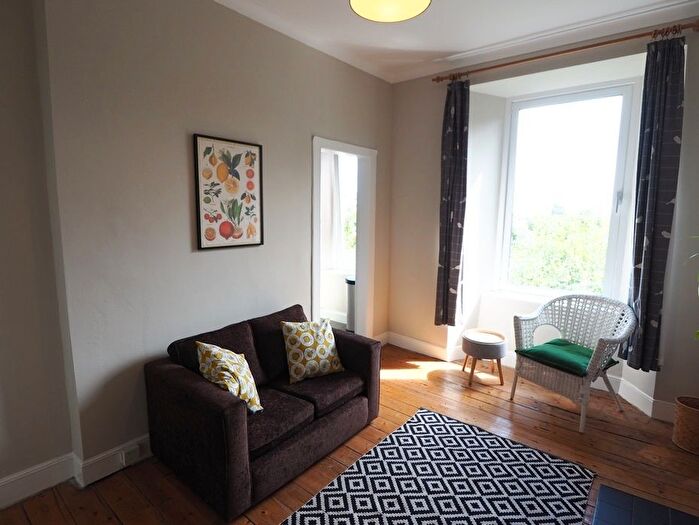 1 Bedroom Flat To Rent In West Montgomery Place, Edinburgh, EH7