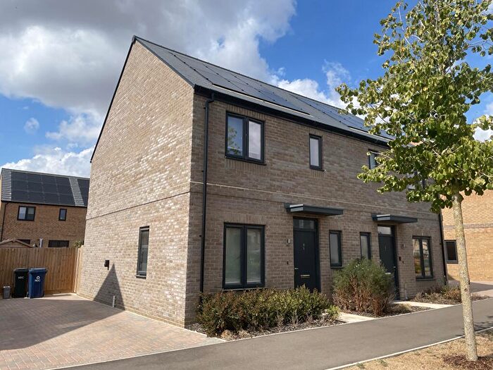 3 Bedroom Semi-Detached House To Rent In Bret Road, St. Neots, PE19