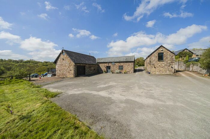 3 Bedroom Detached House For Sale In Dulverton, Somerset, TA22