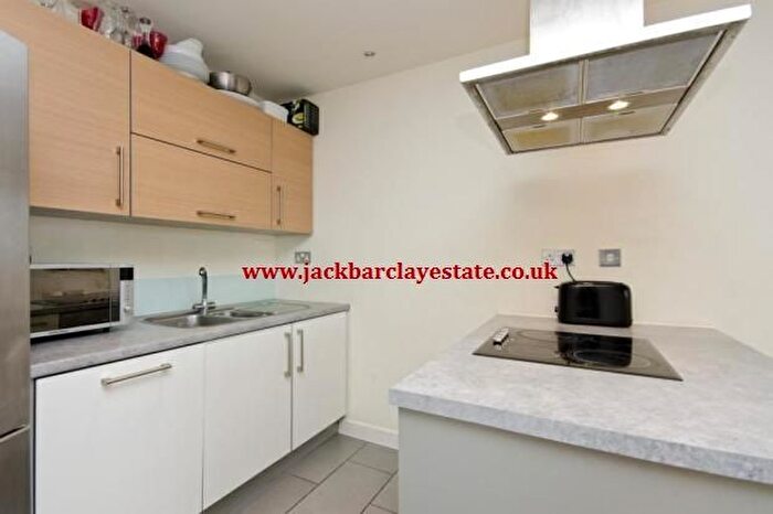 3 Bedroom Flat To Rent In Icona Point, Warton Road, Startford, Olympic Village, London, E15