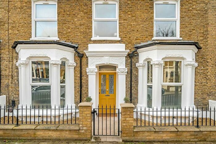 4 Bedroom Terraced House For Sale In Appach Road, Brixton, SW2