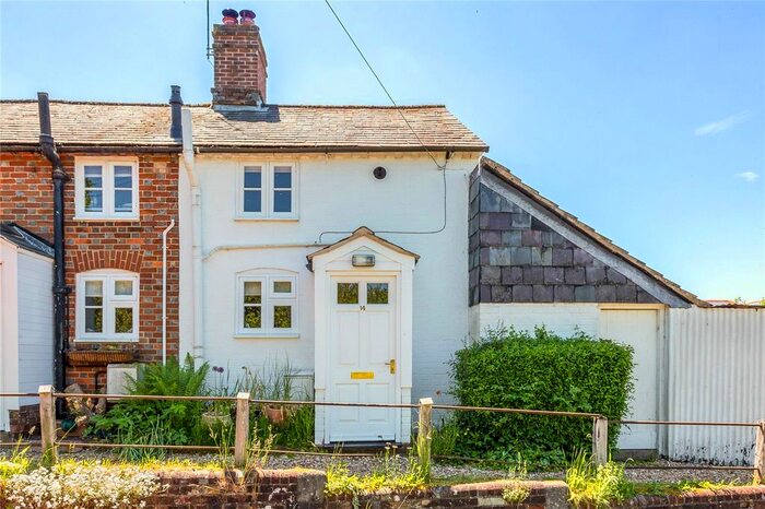 2 Bedroom End Of Terrace House For Sale In Upper Eddington, Hungerford, Berkshire, RG17