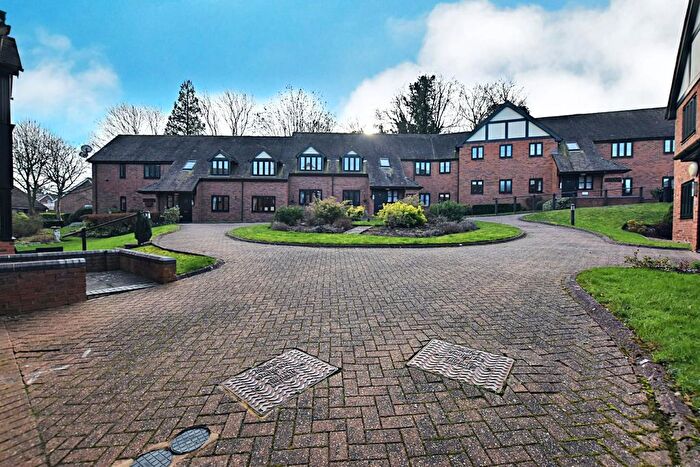 2 Bedroom Flat For Sale In The Dovecotes, Allesley Hall Drive, Allesley, Coventry, CV5