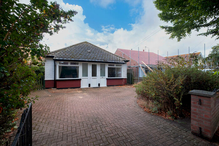 3 Bedroom Detached Bungalow To Rent In Poplar Avenue, Gorleston, NR31