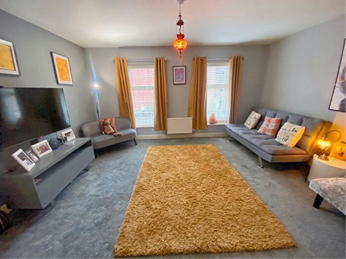 4 Bedroom Semi-Detached House For Sale In Thwaite Close, Great Oakley, Corby, NN18