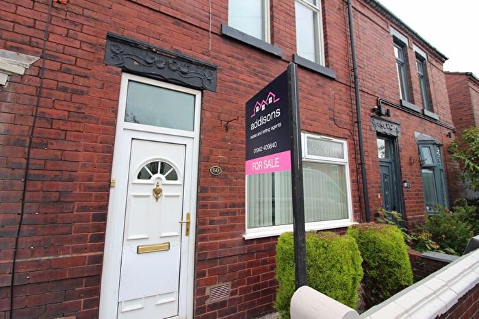 2 Bedroom Terraced House For Sale In Sefton Road, Orrell, Wigan, WN5